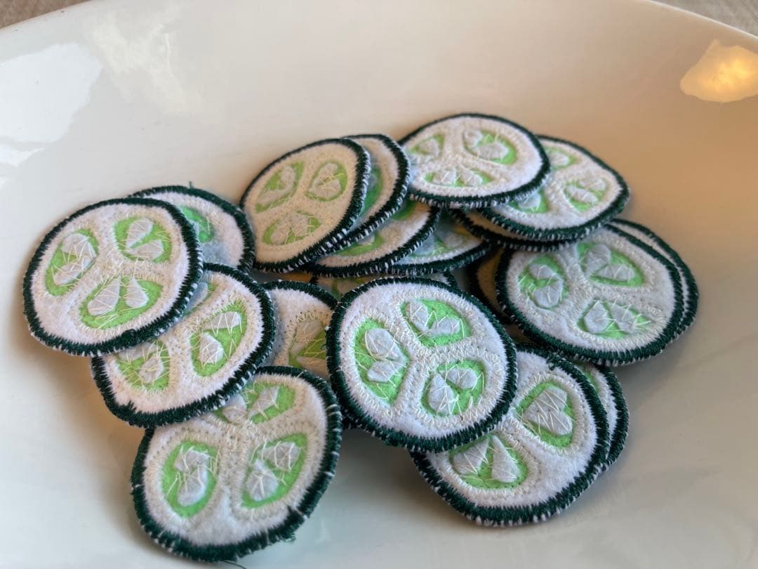 ハンドメイド フェルト作品 - オーダーメイド受付中！