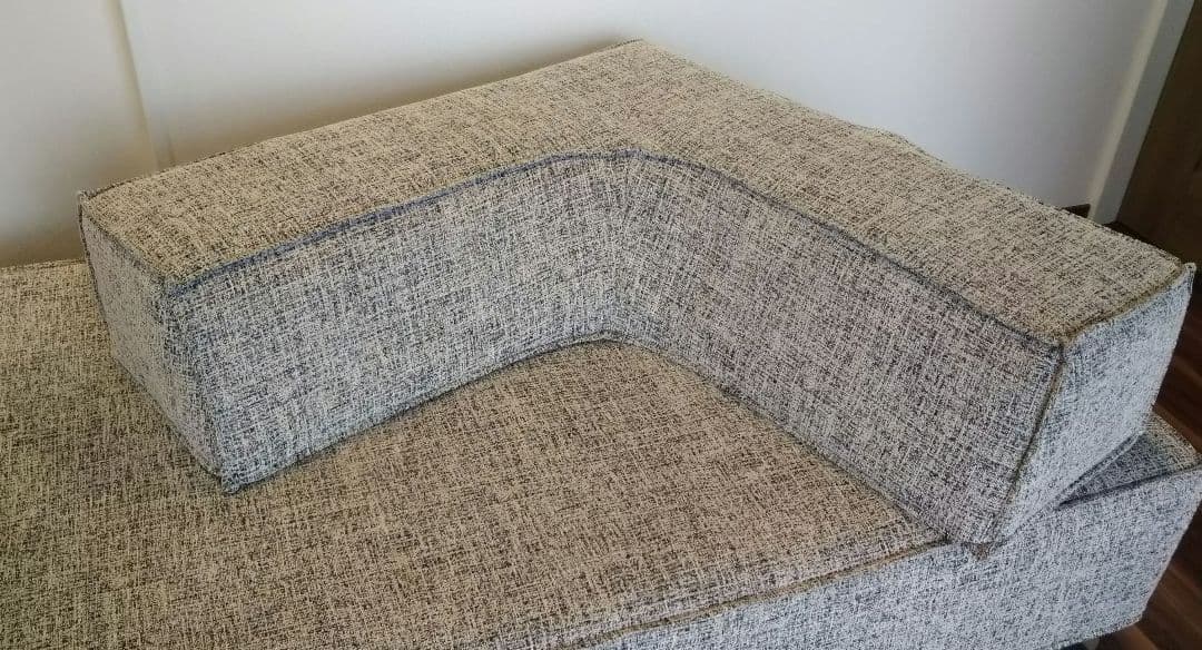 estic エスティック　SPIGA スピガ　カウチソファ　バレンタイン