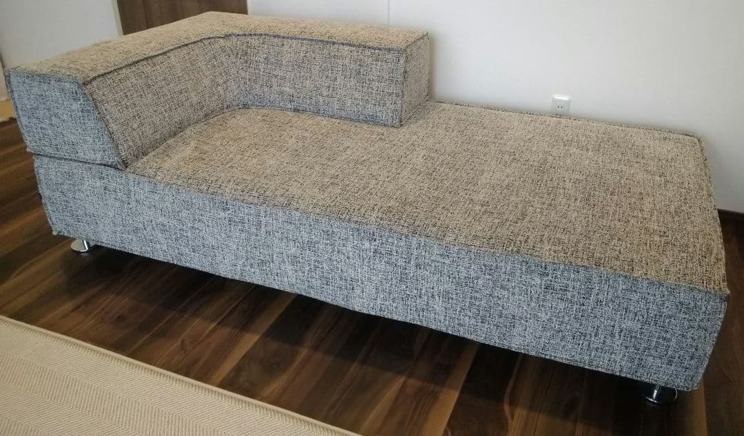 estic エスティック　SPIGA スピガ　カウチソファ　バレンタイン