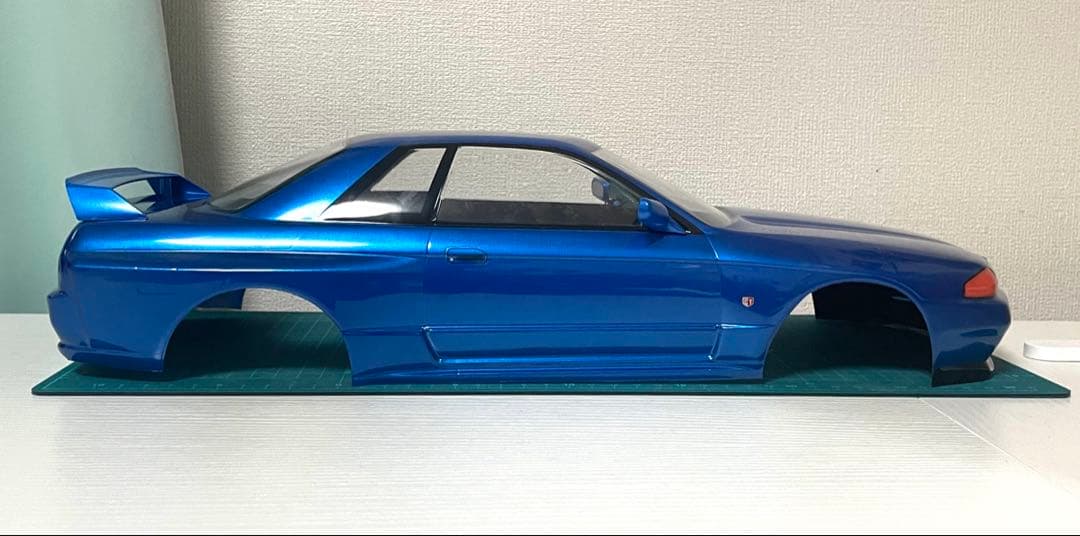 タミヤラジコンボディ スカイラインGTR R32