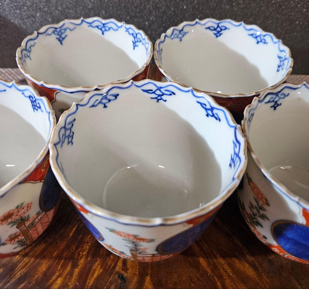 明治時代　古伊万里　錦手　金彩色絵　瑠璃金彩丸文様　花の図　そば猪口　湯呑5客