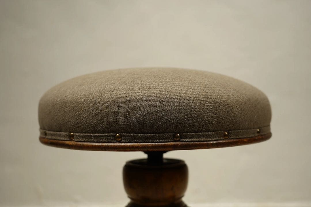 スツール　ピアノ椅子　回転椅子　楢材 大正時代　ドクターチェア