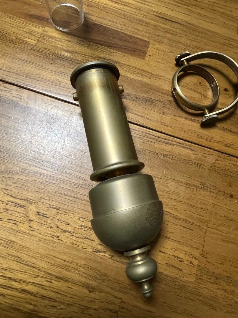 セール　希少　ヴィンテージ　アンティーク 真鍮製　壁掛けオイルランプ