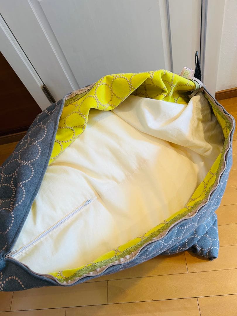 ミナペルホネン　テトラ　ビーズクッション