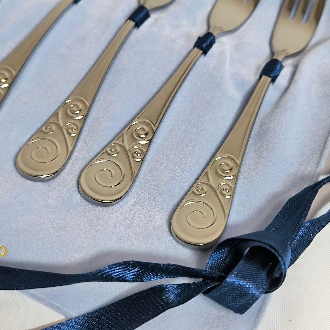 未使用 ウェッジウッド スワルタイニー フォーク カトラリー - メルカリ