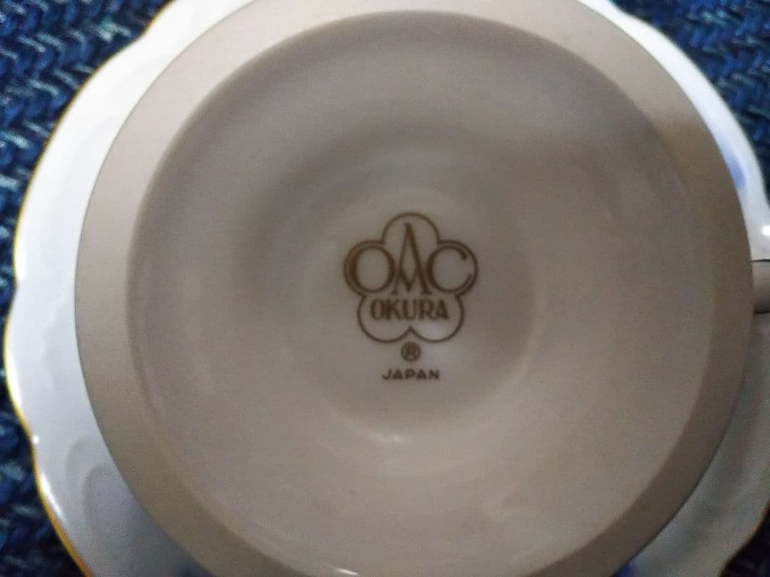 [大倉陶園]ブルーローズ コーヒー碗皿 手描き