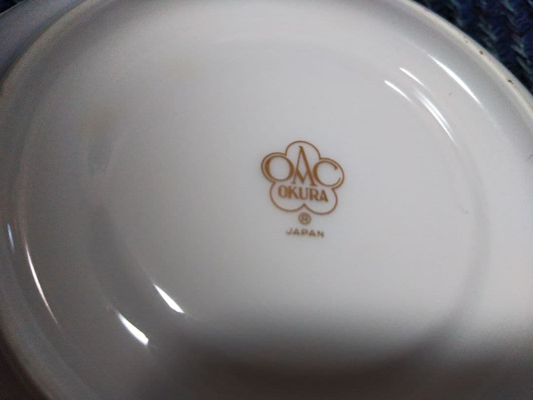 [大倉陶園]ブルーローズ コーヒー碗皿 手描き