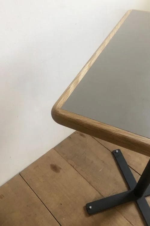 リノリウム天板（カフェテーブル）