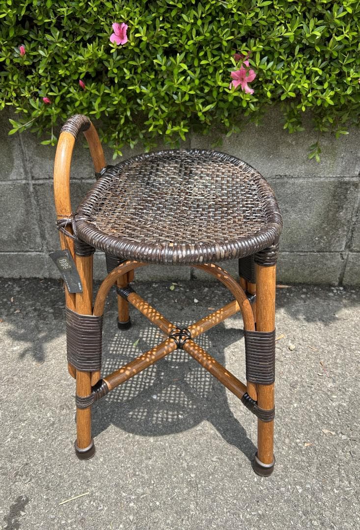 レア!! 熟練職人手作り こだわりの逸品！ツルヤ商店　籐源郷　スツール　ラタン