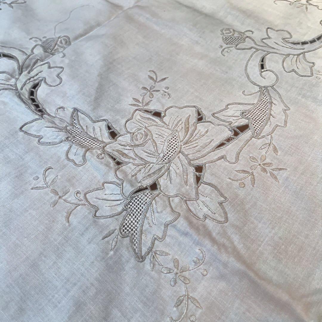 スワトウ刺繍テーブルクロス - メルカリ