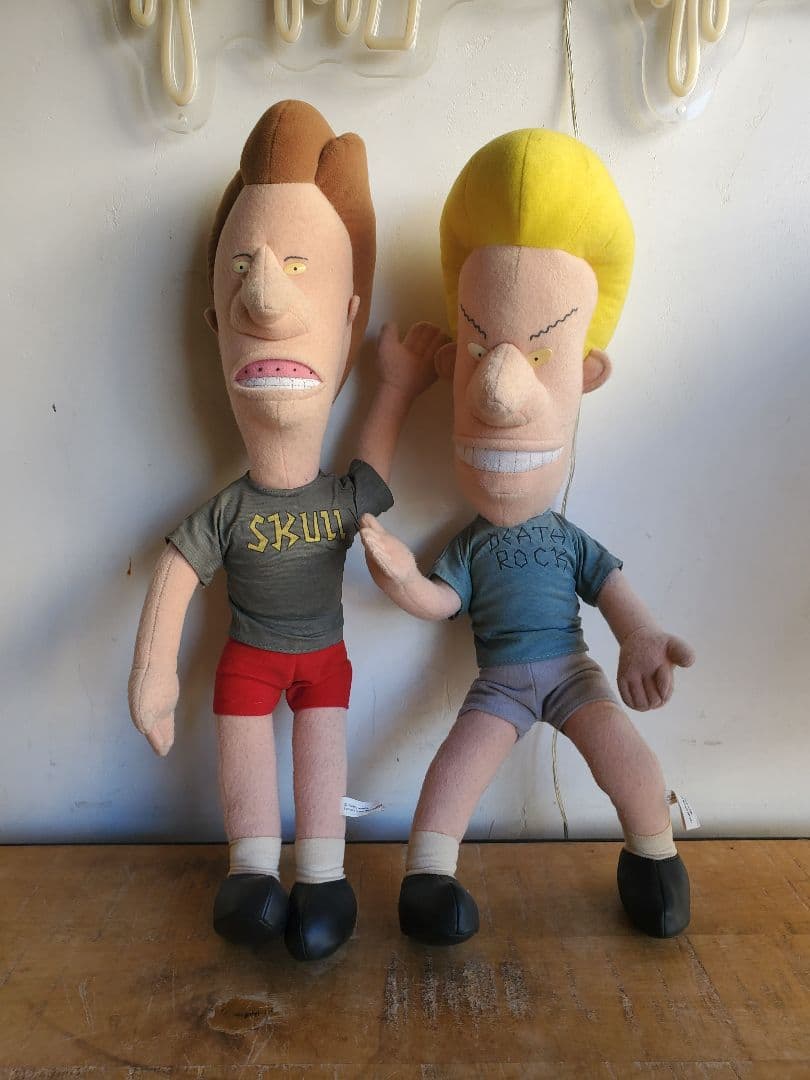 ビーバス&バットヘッド 60cm ぬいぐるみ 2体セット 楽天市場】MTV ビーバス＆バットヘッド 無敵モード ビーバス