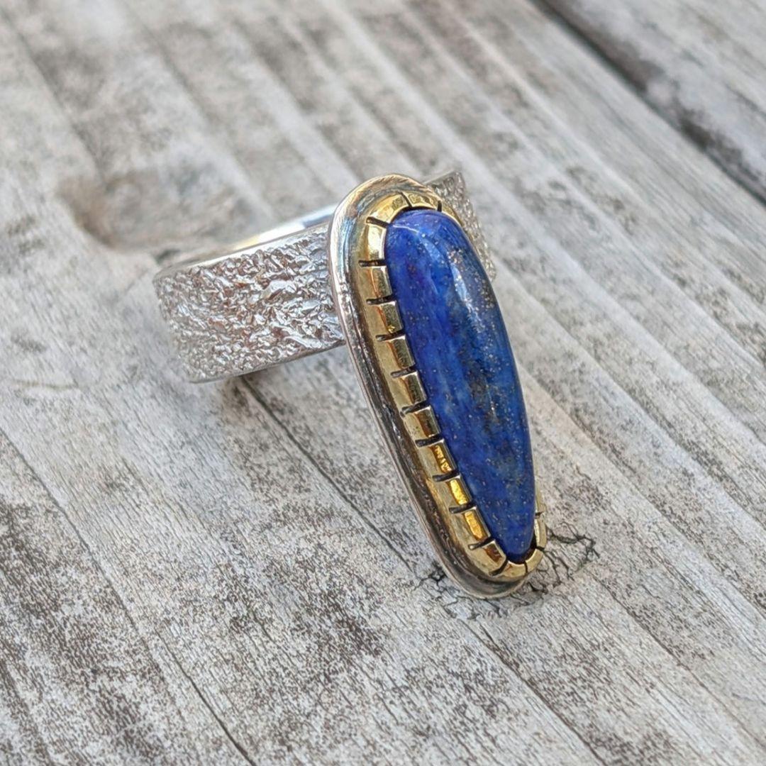 ハンドメイドのラピスラズリリング　インディアンジュエリー風　オールハンドメイド！