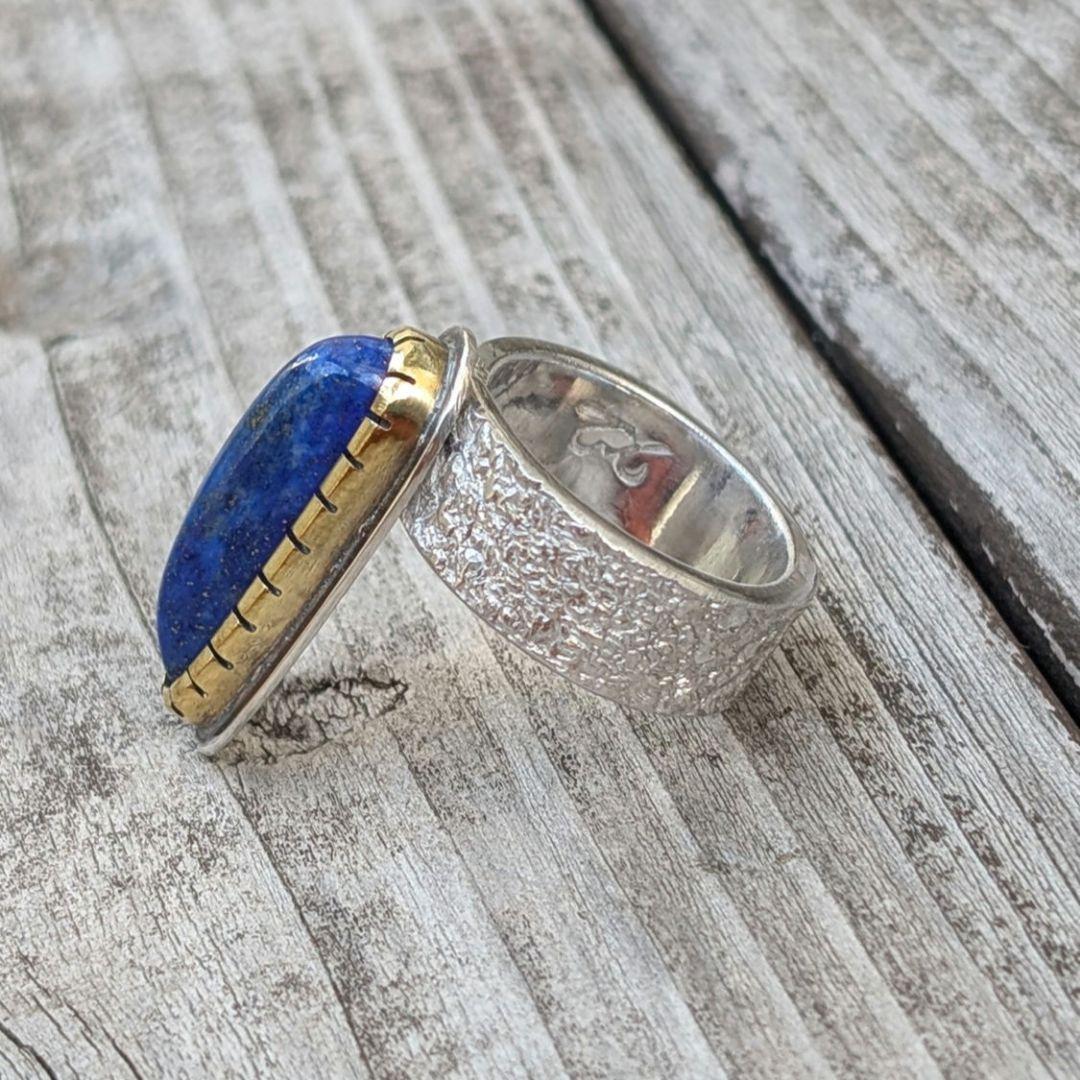 ハンドメイドのラピスラズリリング　インディアンジュエリー風　オールハンドメイド！