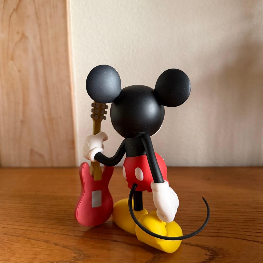 ナンバーナイン ミッキーマウス ギター フィギュア