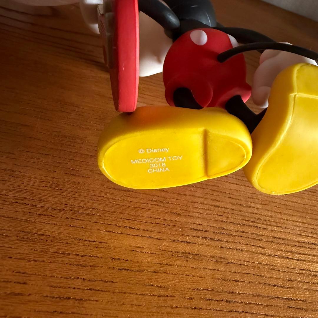 ナンバーナイン ミッキーマウス ギター フィギュア