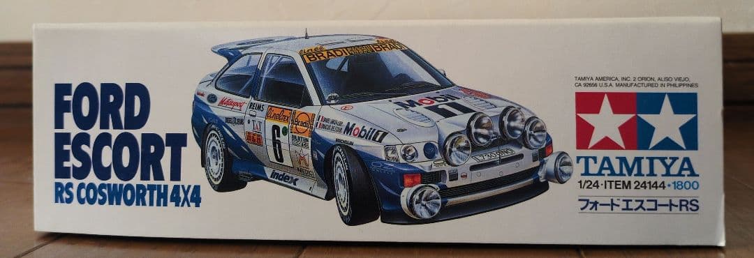 タミヤ 1/24 フォード エスコート RS コスワース＆インプレッサ