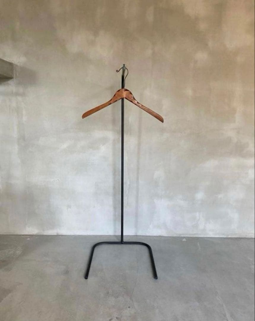 数量限定　特別価格　アイアン　ハンガーラック　インダストリアル　アイアン家具