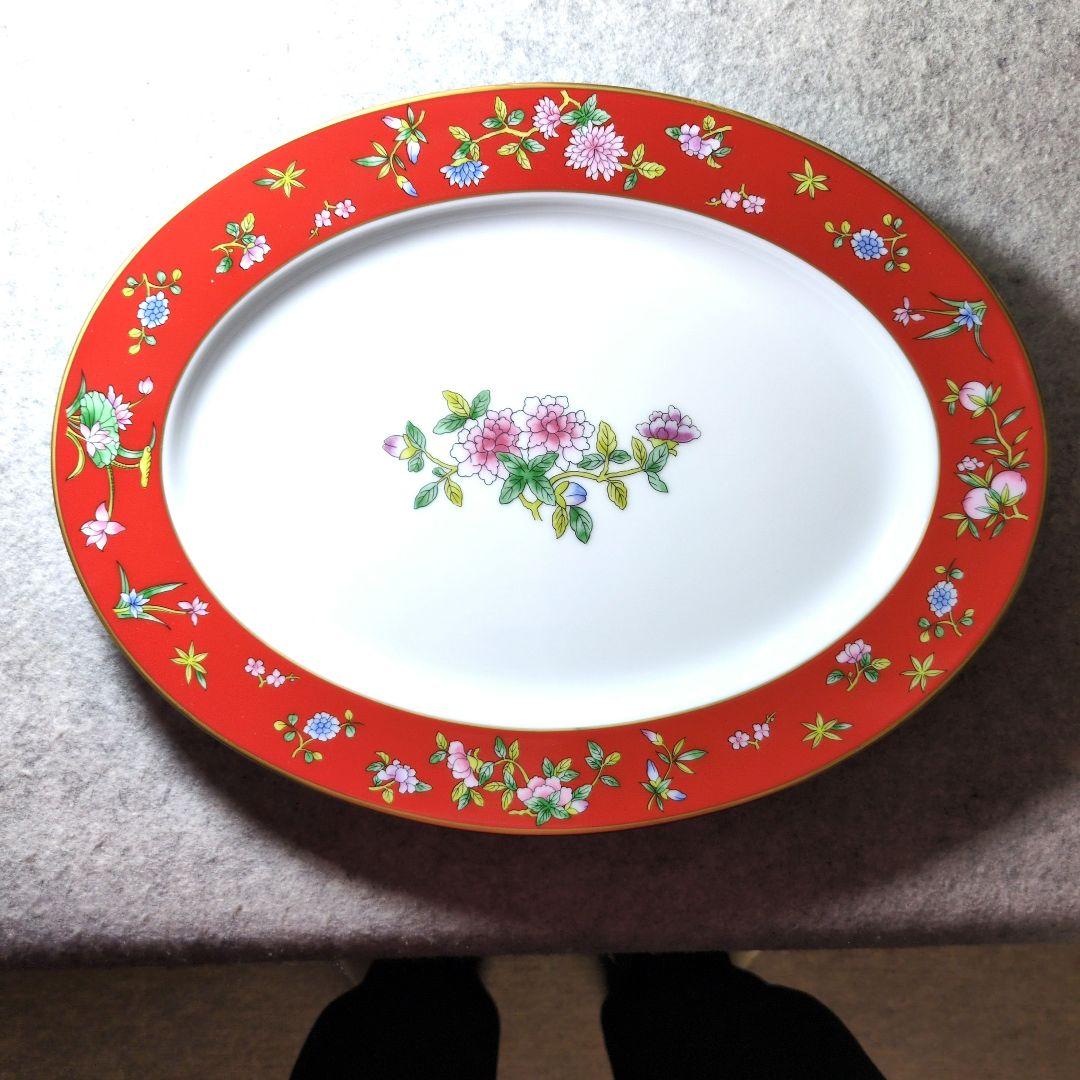 綺麗な花柄　中華　食器　6人用のセット　新品・未使用　綺麗な絵柄