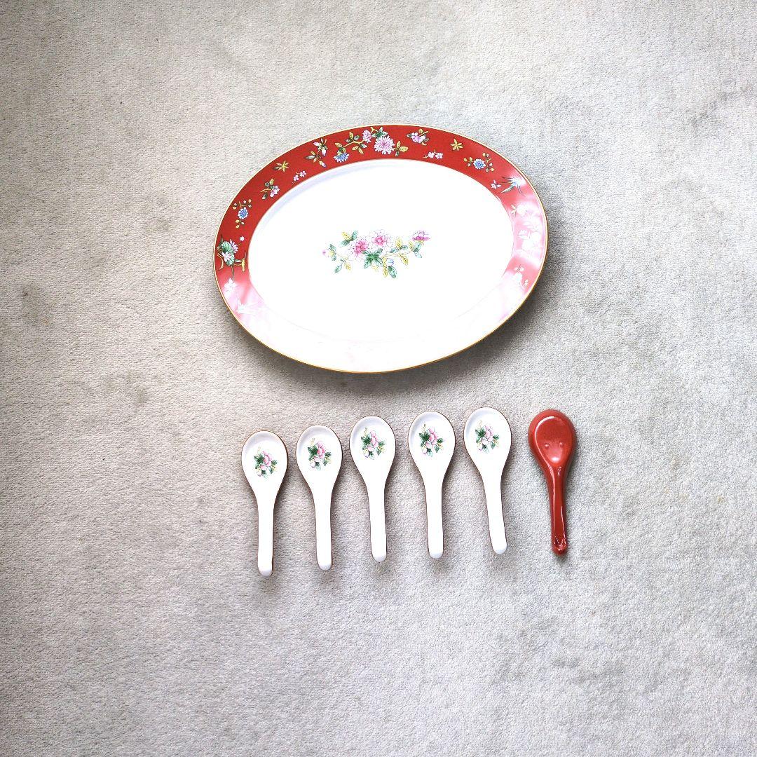 綺麗な花柄　中華　食器　6人用のセット　新品・未使用　綺麗な絵柄