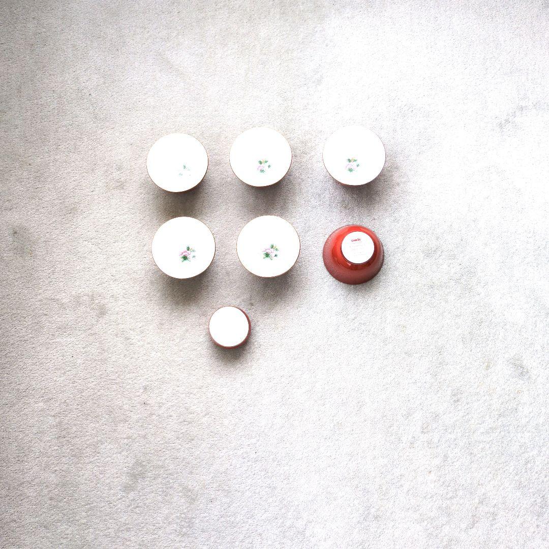 綺麗な花柄　中華　食器　6人用のセット　新品・未使用　綺麗な絵柄