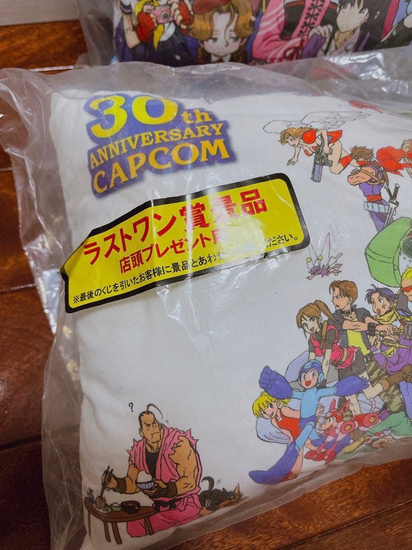 送料込♡新品未使用　一番くじ カプコン30th ラストワン賞 クッション