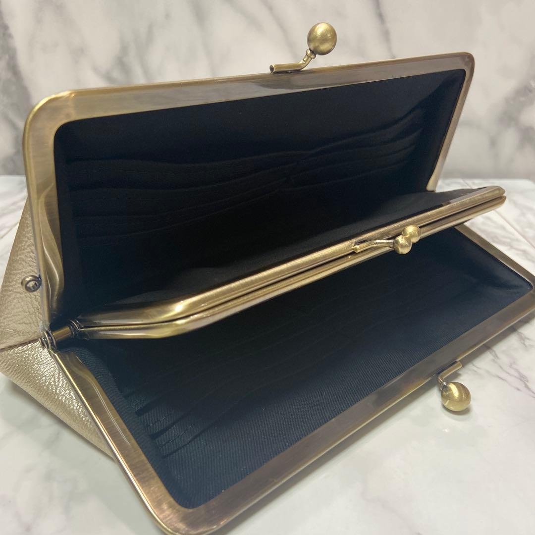 ハッピー　ハンドメイド本革がま口長財布