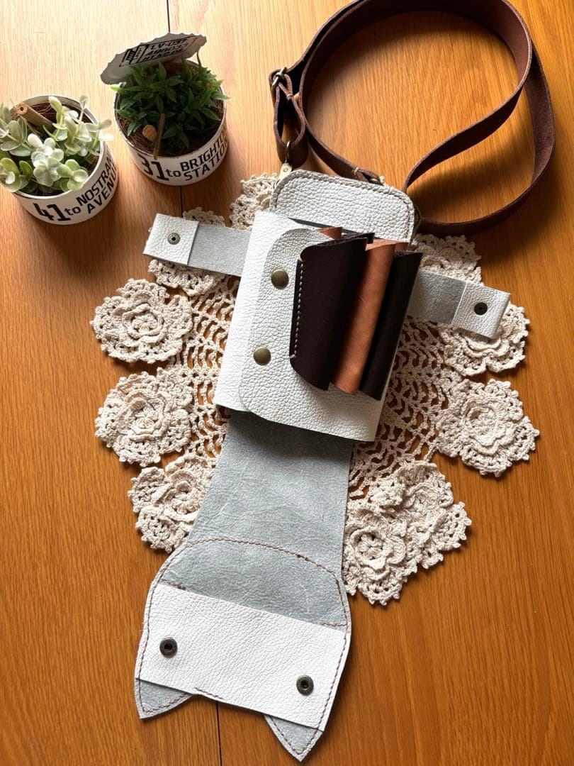 牛革　ネコちゃんフェイス　シザーケース　本革　レザー　トリマー　三毛猫　顔美容師