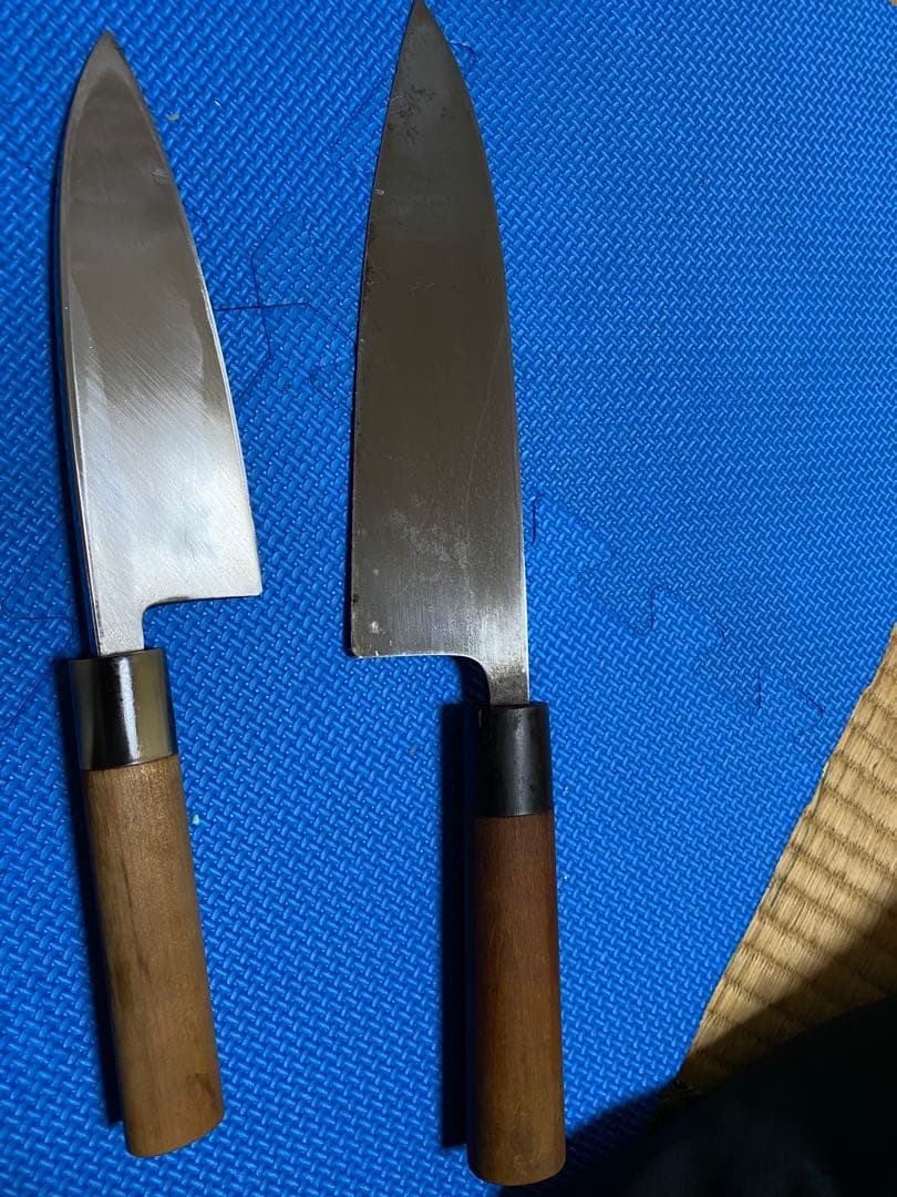 出刃包丁 2種類。佐文作　水牛角柄　出刃包丁 刃度　21cmと　16.5cm