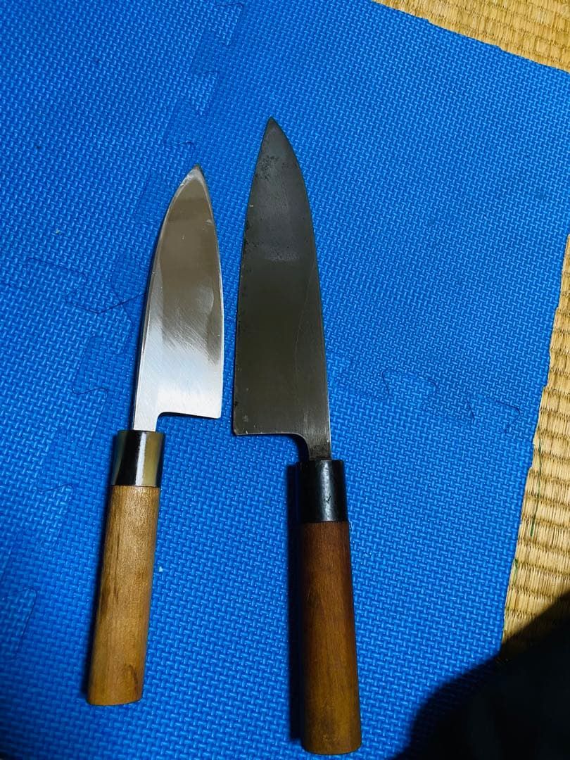 出刃包丁 2種類。佐文作　水牛角柄　出刃包丁 刃度　21cmと　16.5cm