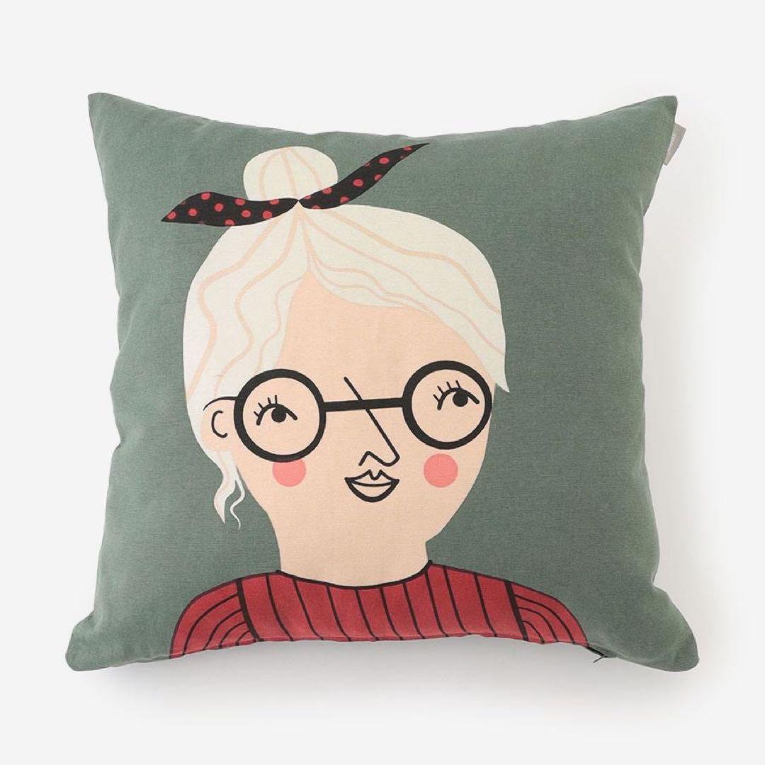 【新品・未使用】Spira of Sweden クッションカバー 2枚セット