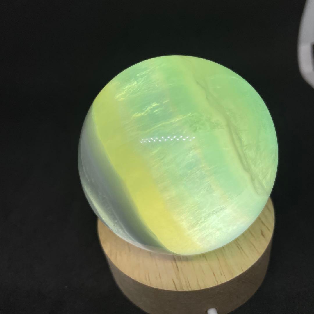 透明度抜群　フェアリーカラー　フローライト　スフィア　イットリウム