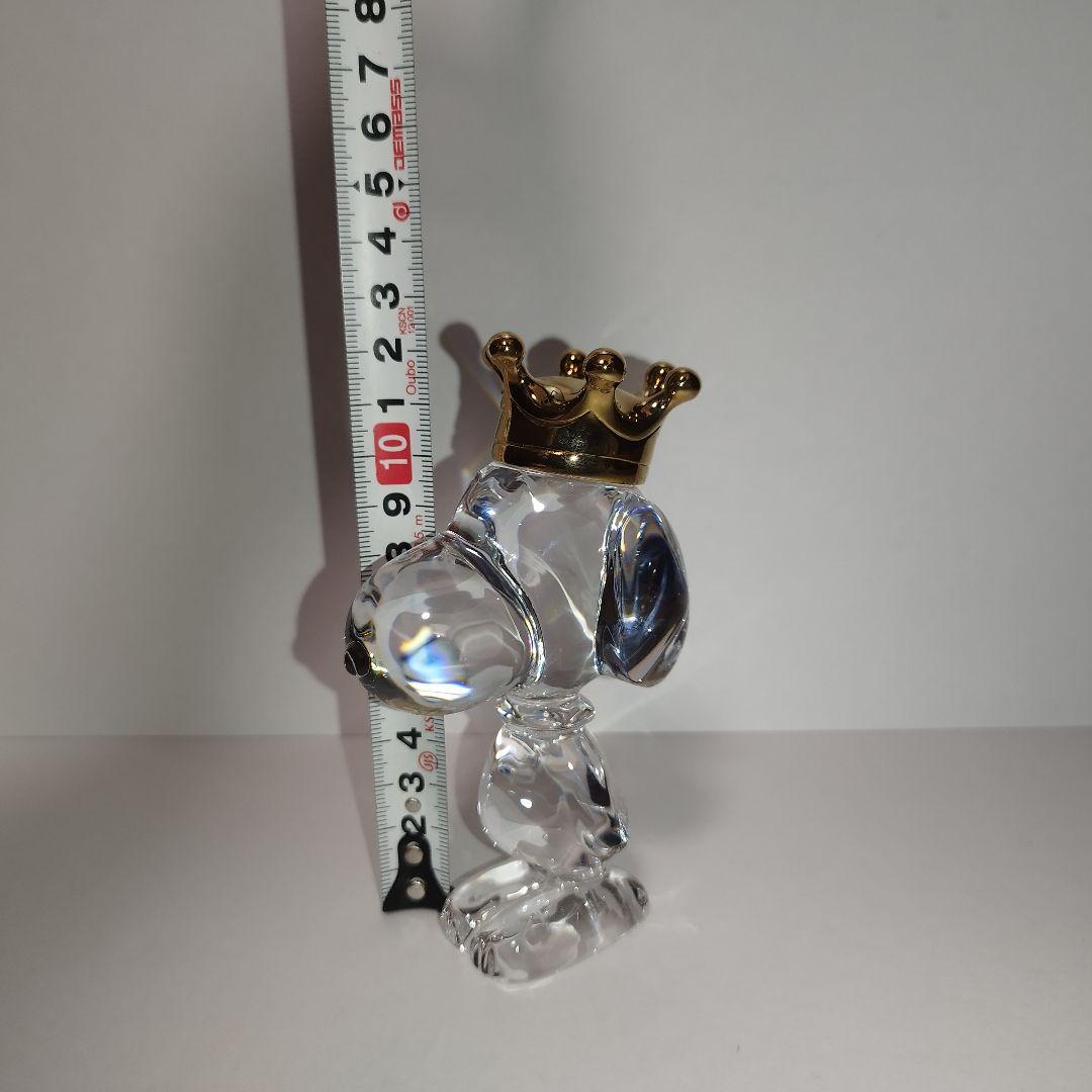 Baccarat クリスタル スヌーピー　王冠付き フィギュリン