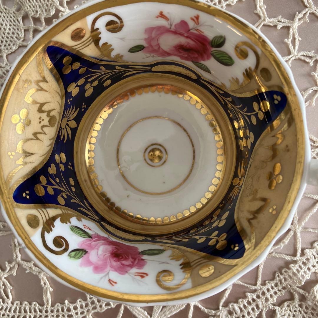 英国アンティーク　稀少イェーツ　薔薇のトゥルートリオ