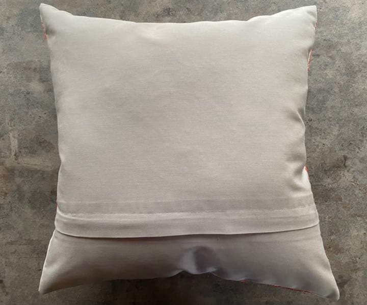 ウズベキスタン製 シルク スザニ刺繍 クッションカバー 44×43 SZN709