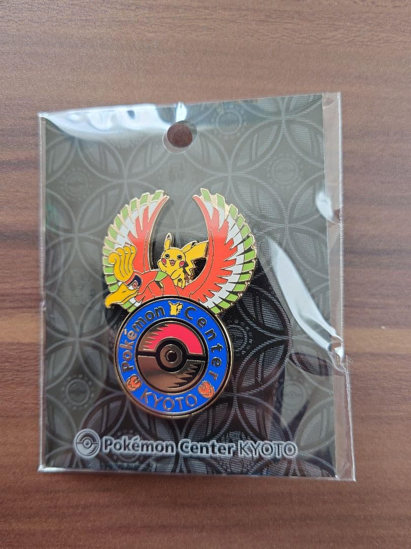 新品】ポケモンセンターキョウト限定ロゴピンズ ｜ピンバッジ ホウオウ