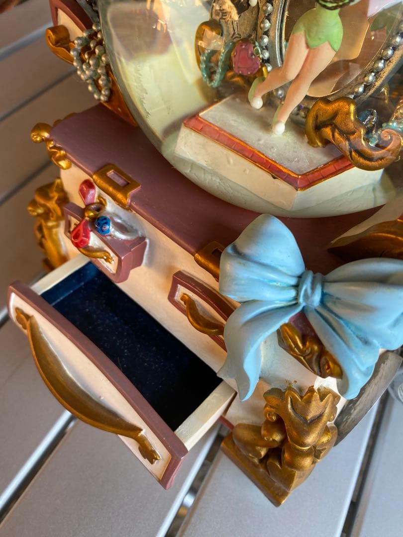 ティンカーベル　スノードーム型オルゴール　ディズニー　オルゴール　スノードーム