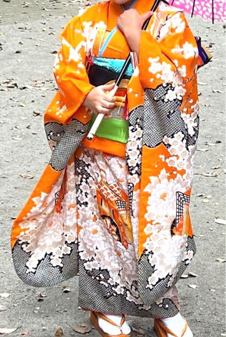 七五三　7歳　着物　オレンジ　鹿子