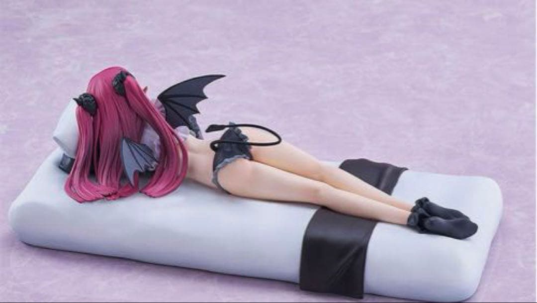 着せ替え人形フィギュア