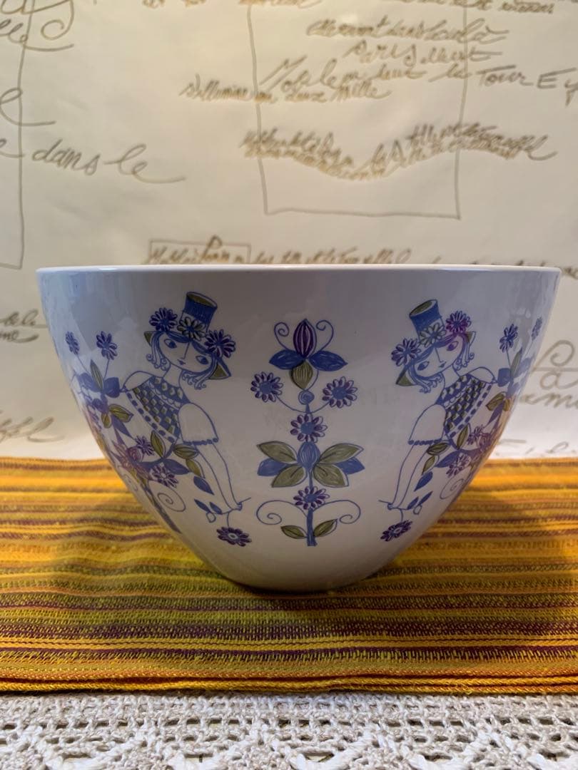 北欧ビンテージ　figgjo フィッギオ　Lotte柄の大きな可愛いボール美品！