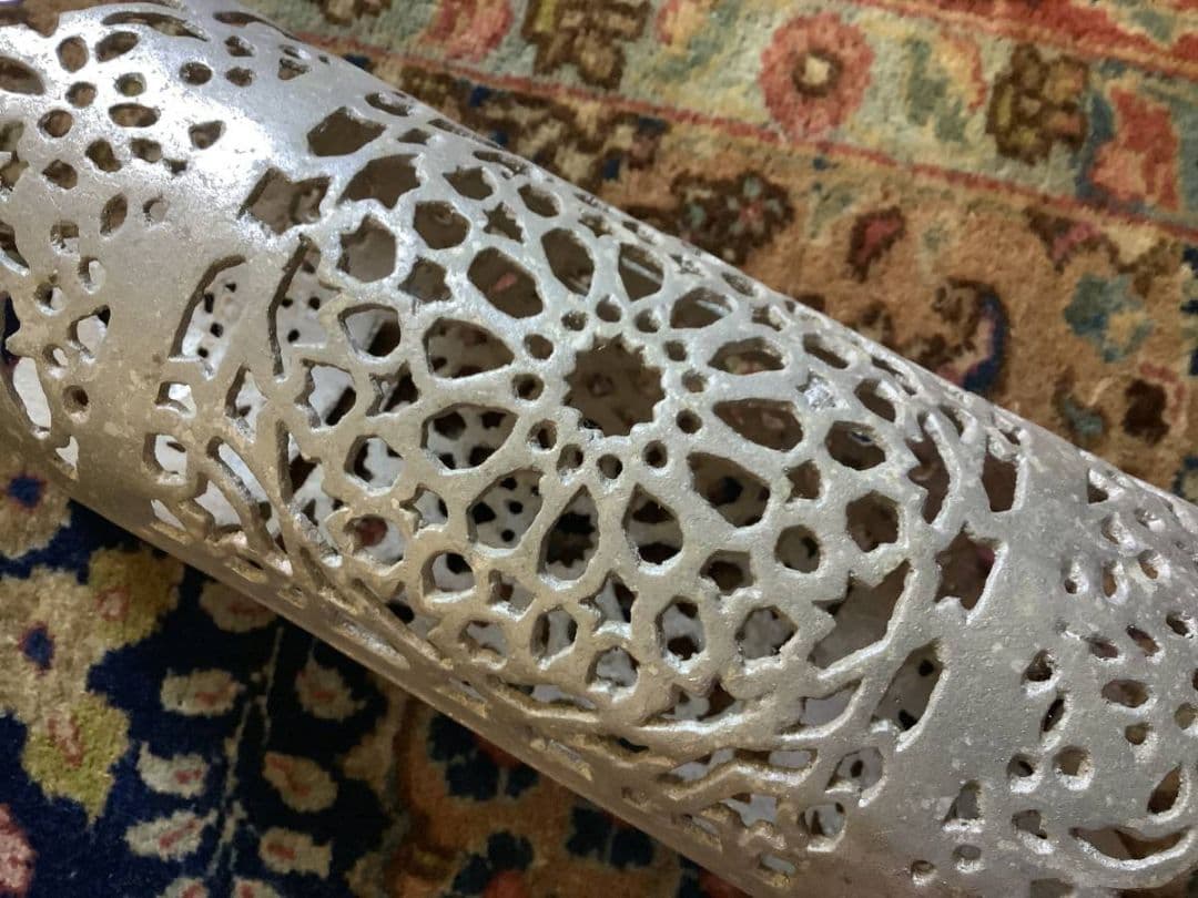 ☆SALE☆　透かし模様が素敵なオールドランプ　アラビアン　ビンテージ