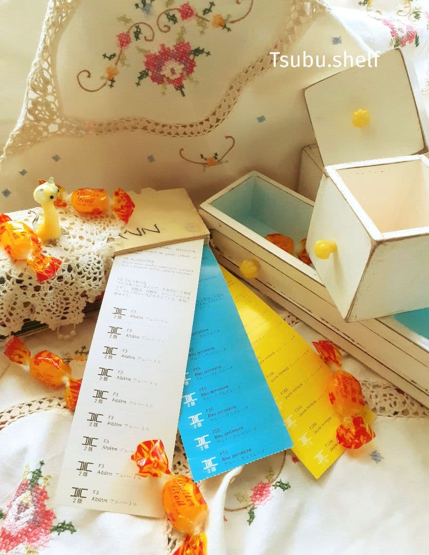 アンティーク・ヴィンテージ調　シャビー　ウォールシェルフ　ドロワー