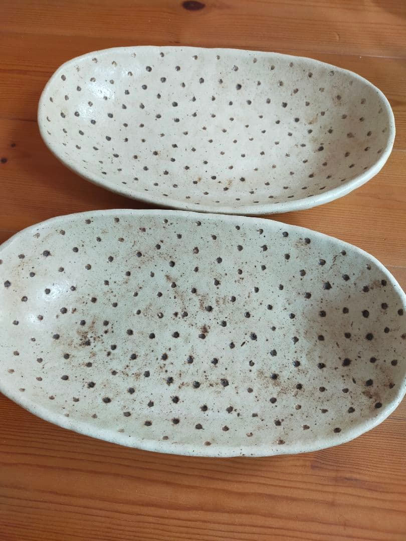 作家　金成潤子　吉田千穂　ドット皿　鉢　オーバルプレート　猫皿　プレート等