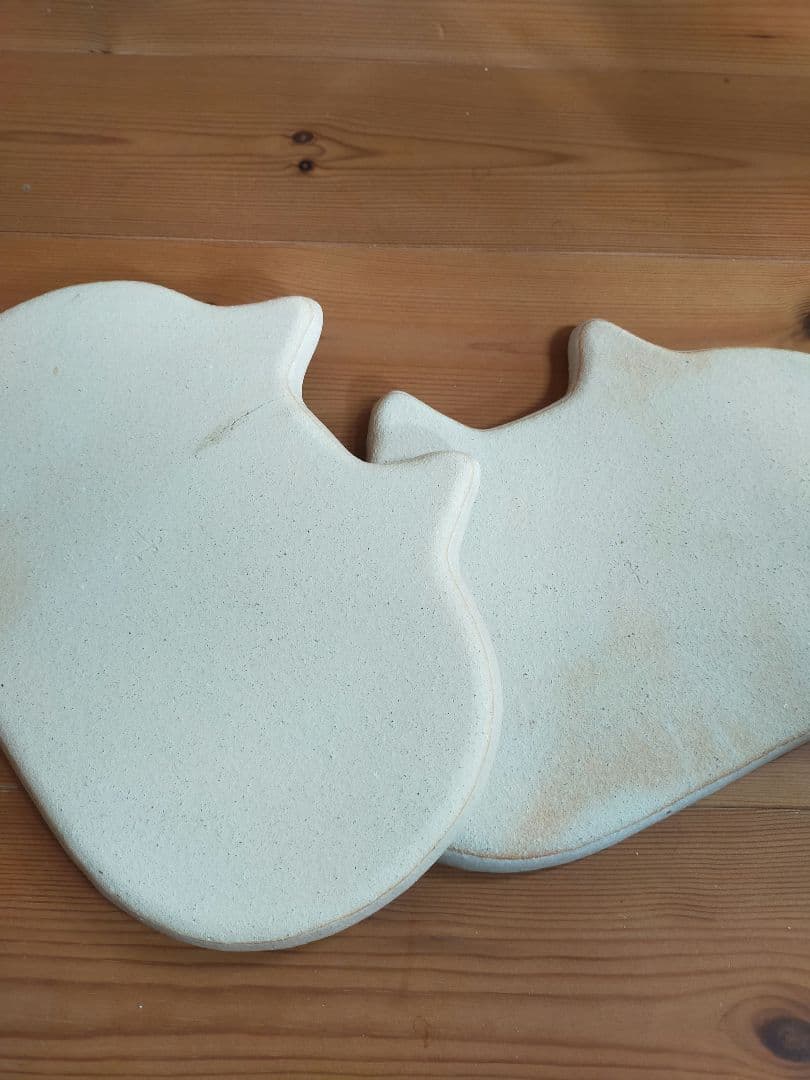 作家　金成潤子　吉田千穂　ドット皿　鉢　オーバルプレート　猫皿　プレート等