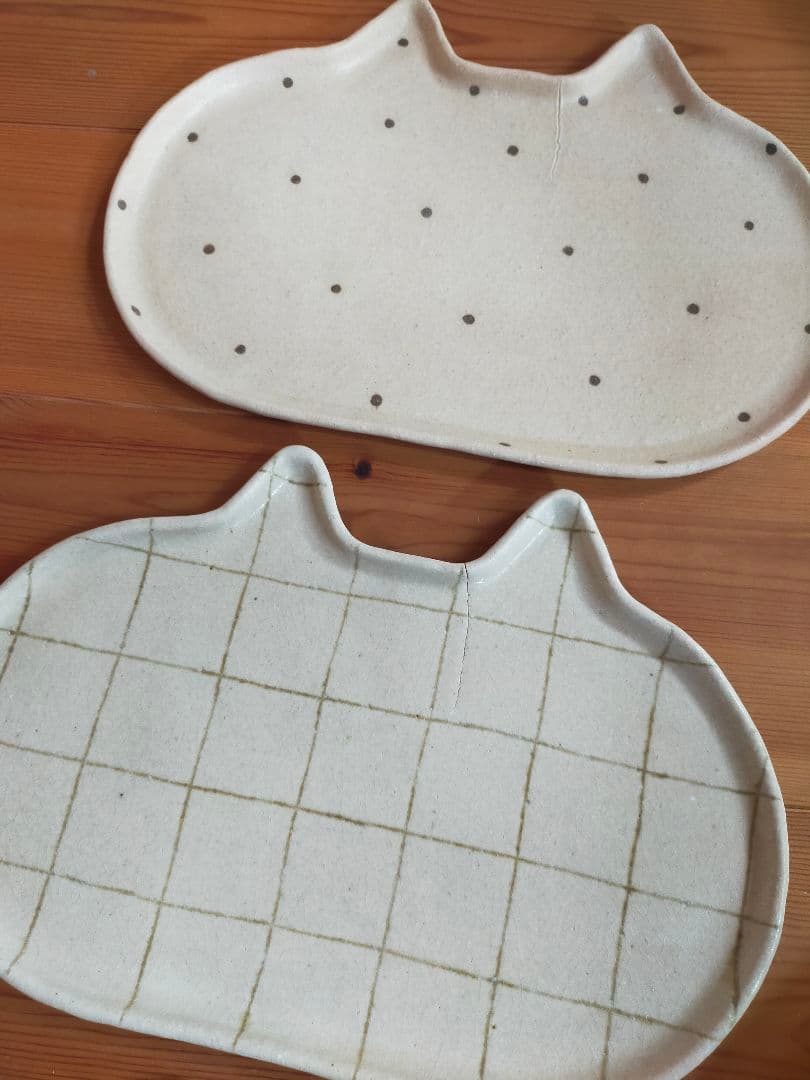 作家　金成潤子　吉田千穂　ドット皿　鉢　オーバルプレート　猫皿　プレート等