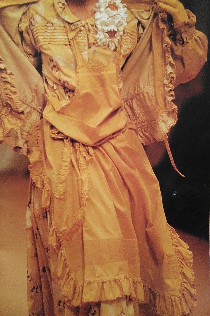 PINKHOUSE ピンクハウス　ホワイトフリルエプロン　綿ローン　ピコフリル