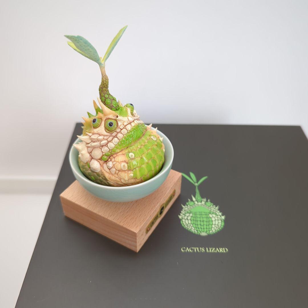 観葉植物　コーデックス　グラキリス　アガベ　オベサ　爬虫類フィギュア