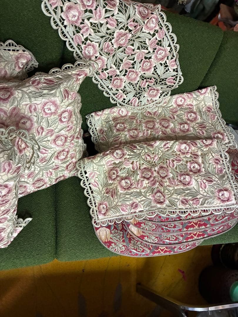 花柄刺繍クッションカバー 4点セット