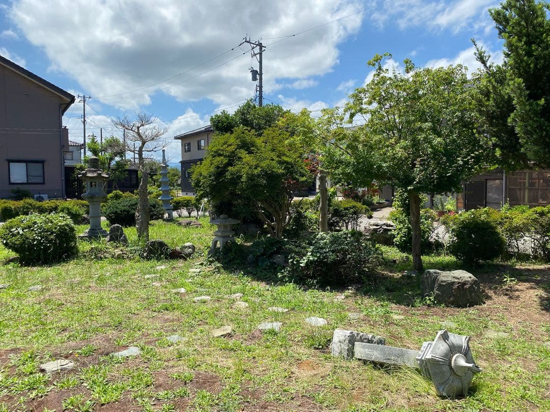 日本庭園用 天然石 飛び石・踏み石 約105枚 円形・乱形【石川県引き取り限定】