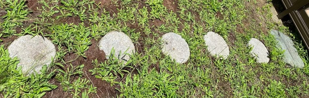 日本庭園用 天然石 飛び石・踏み石 約105枚 円形・乱形【石川県引き取り限定】