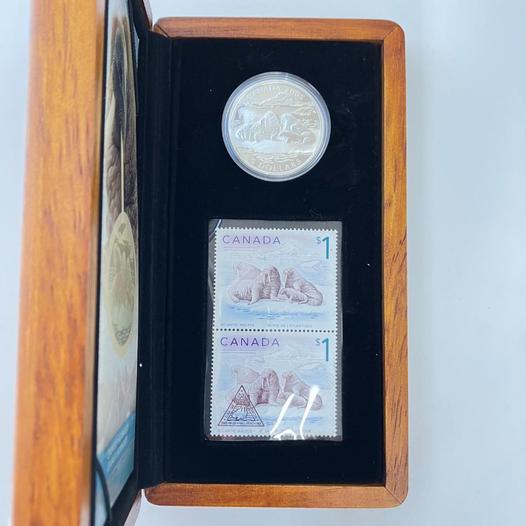 カナダ造幣局発行 セイウチの親子 記念コイン＆切手セット 2005年